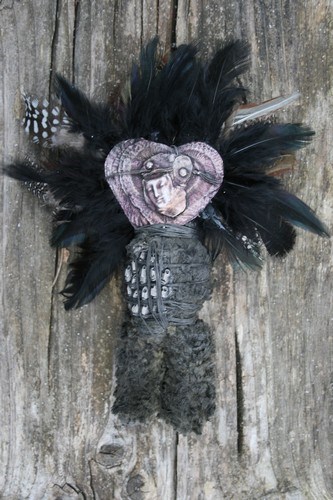 Poupée en mal d'enfantement