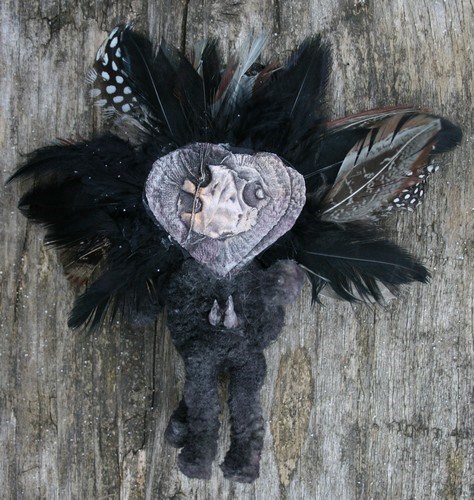 Poupée en mal d'enfantement