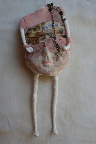 Poupée en mal d'enfantement