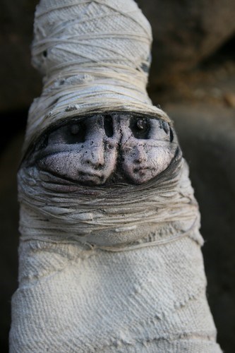 Poupée en mal d'enfantement