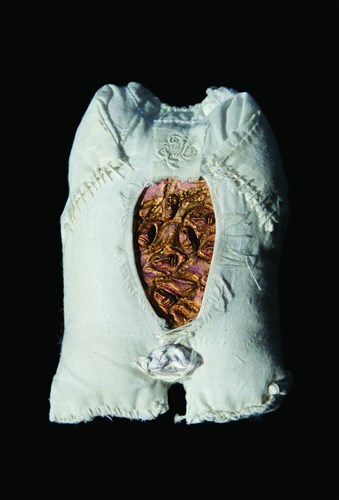 Poupée en mal d'enfantement