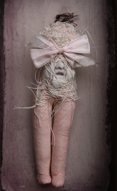 Poupée en mal d'enfantement