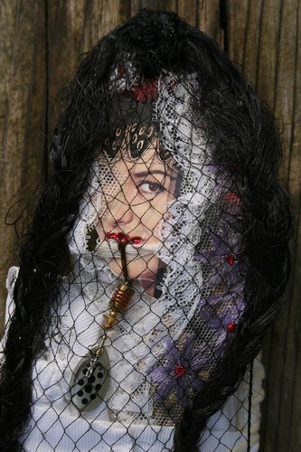 Poupée en mal d'enfantement