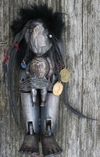 Poupée en mal d'enfantement